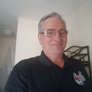 Meet your Posher, Phillip